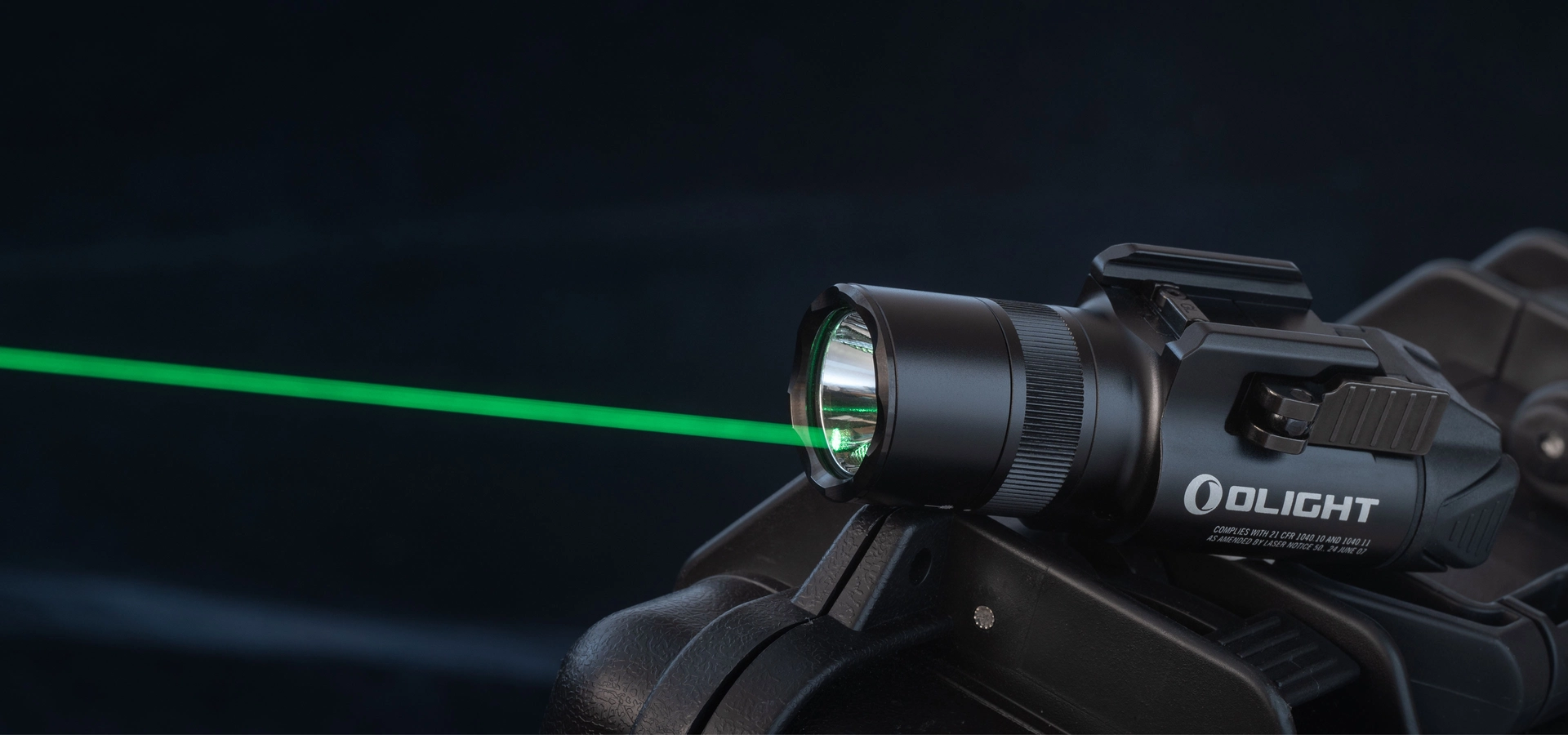 OLIGHT Baldr PRO グリーンレーザー&LED タクティカルライト BALDR PRO レーザー フラッシュライト - Olight Japan