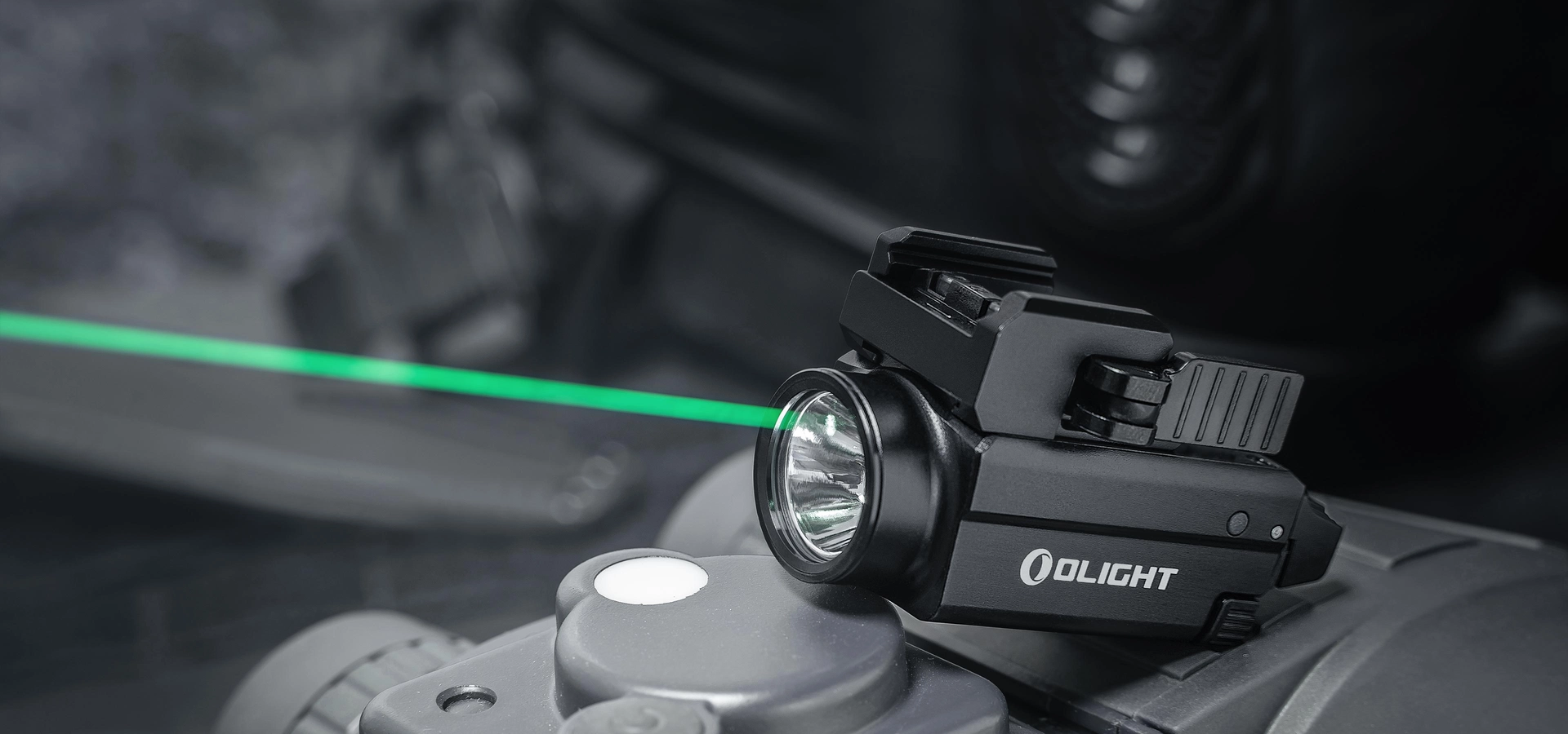 OLIGHT BALDR S タクティカルライト高輝度緑レーザー搭載ウェポン