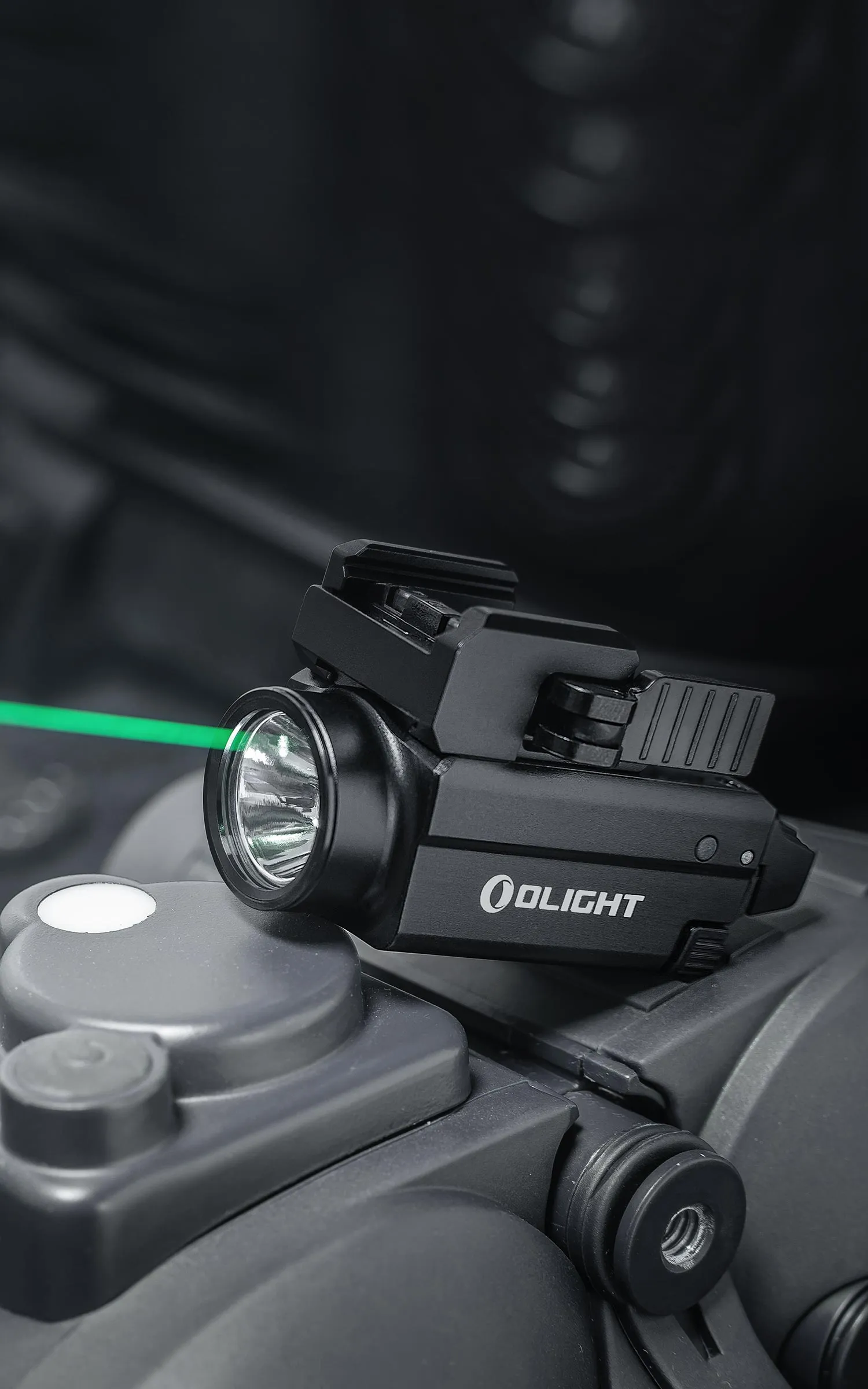 OLIGHT BALDR S タクティカルライト高輝度緑レーザー搭載ウェポン
