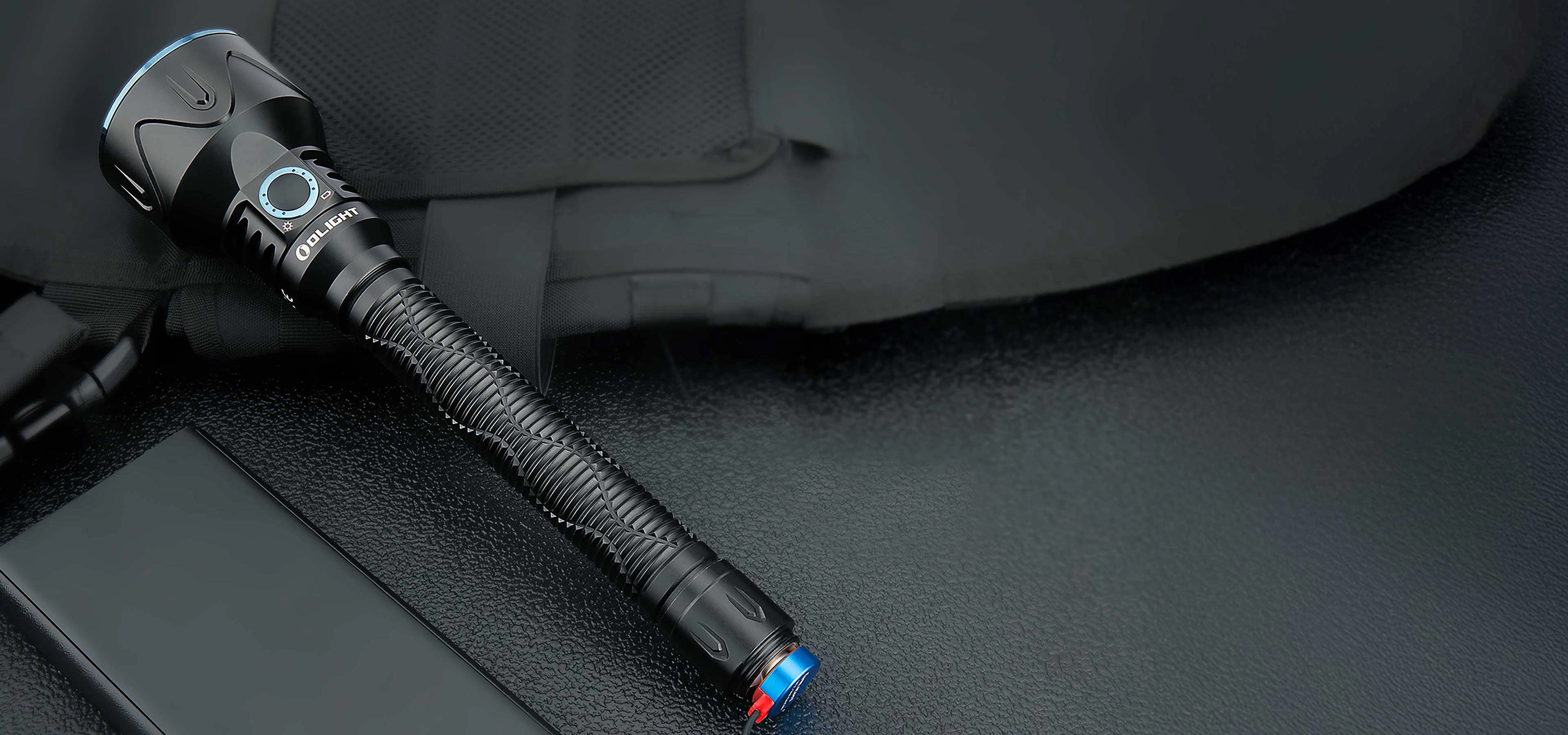 Olight Javelot Pro 2 遠距離 懐中電灯 - Olight Japan