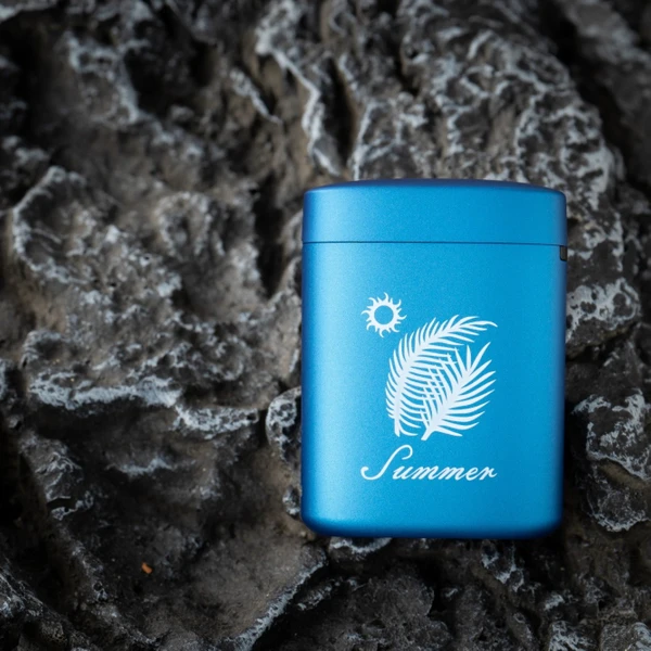 Olight Baton 3 Premium Edition 四季 永遠 - Olight Japan