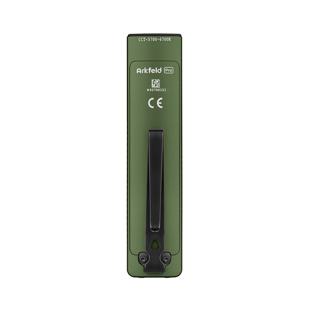 Arkfeld PRO 初の三つを一つにしたライト - Olight Japan