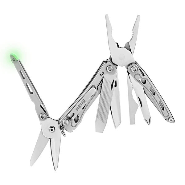 NexToolの多機能マルチツール。ペンチ、ハサミ、ナイフ、ドライバーなど様々な道具が展開された状態のシルバーの十徳ナイフ。白背景に浮かび上がるアウトドアやDIY、防災に便利なコンパクト工具。