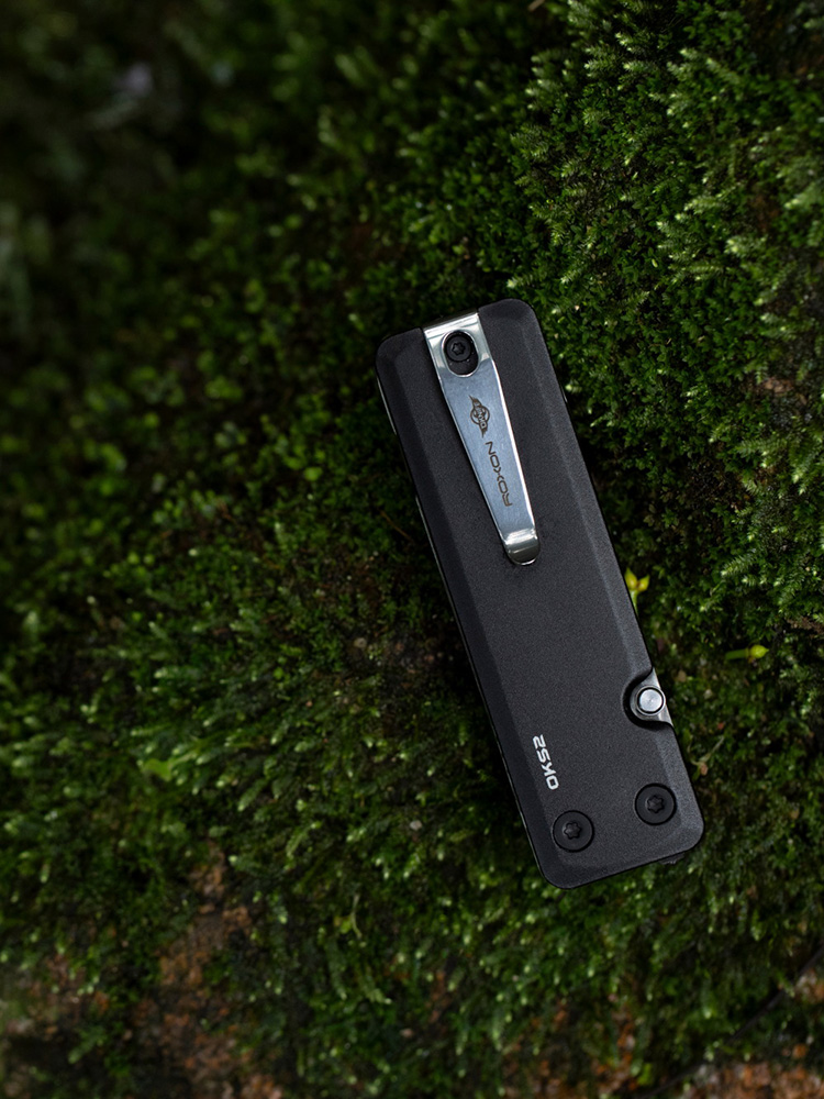 オーライト Baton 4 Premium Edition ホワイト Baton 4 Premium Edition お得なセット- Olight Japan