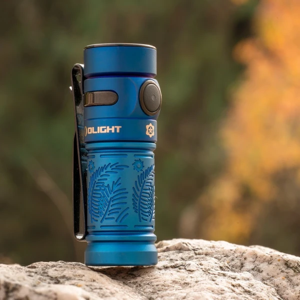 Olight Baton 3 Premium Edition 四季 永遠 - Olight Japan