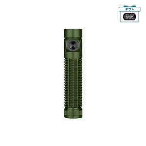 Olight グリーン Baton Ultra 懐中電灯。登山やキャンプでの使用に最適な、握りやすいグリップを備えたタフなLEDライトです。