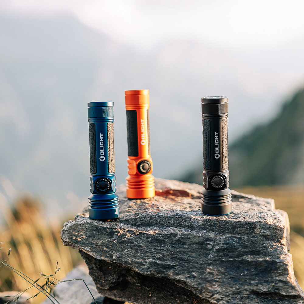 OLIGHT Seeker 4 Pro オレンジ オーライト Seeker 4 Pro LED懐中電灯 高輝度4600ルーメン 充電式強力防災ライト