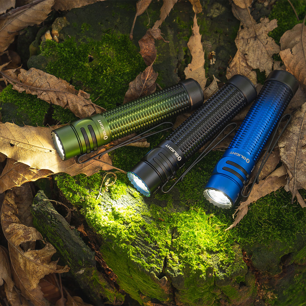 Warrior Mini 3 最強EDCタクティカルライト 1750lm - Olight Japan