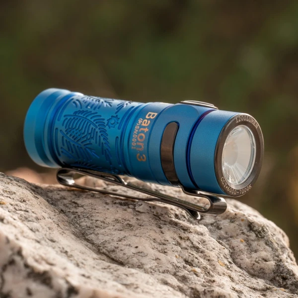 Olight Baton 3 Premium Edition 四季 永遠 - Olight Japan