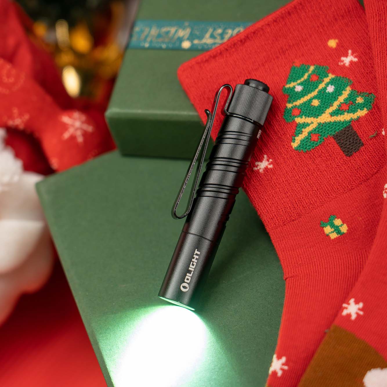 i3T 2 EOS 単4電池 EDC懐中電灯 - Olight Japan