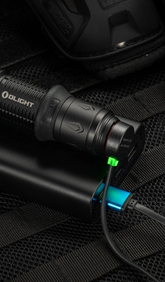 Warrior X 4 タクティカル懐中電灯 2600ルーメン 高輝度 LEDライト