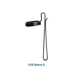 Olight S1R Baton II 懐中電灯用ブラック双方向ポケットクリップの側面図。EDCやアウトドア携帯に便利なステンレス製アクセサリー。