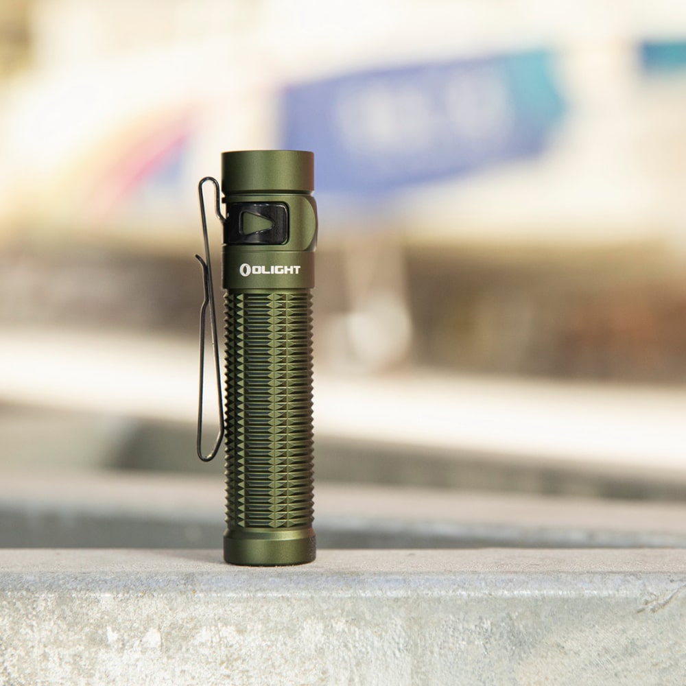 Olight Baton 3 Pro LED懐中電灯 強力 1500ルーメン 磁気充電式 IPX8